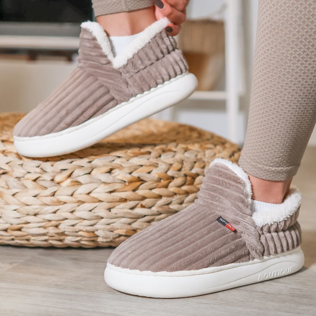 CosyPlush - Boutique Slippers