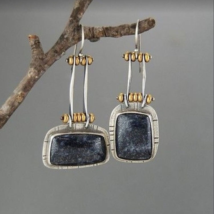 Ingrid – Vintage Midnight Silver Earrings
