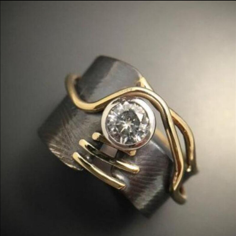 Antonina – Vintage Dark Silver Zirconia Ring