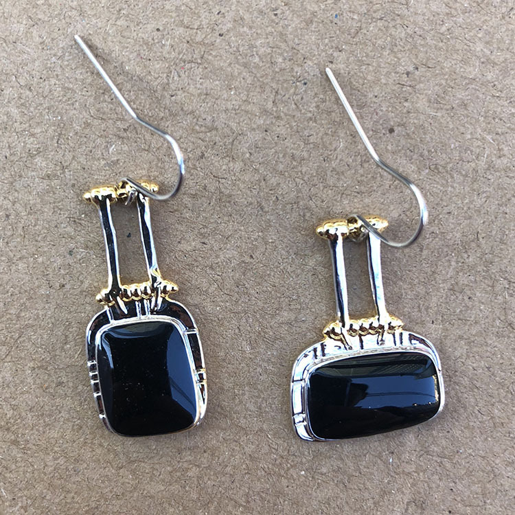 Ingrid – Vintage Midnight Silver Earrings