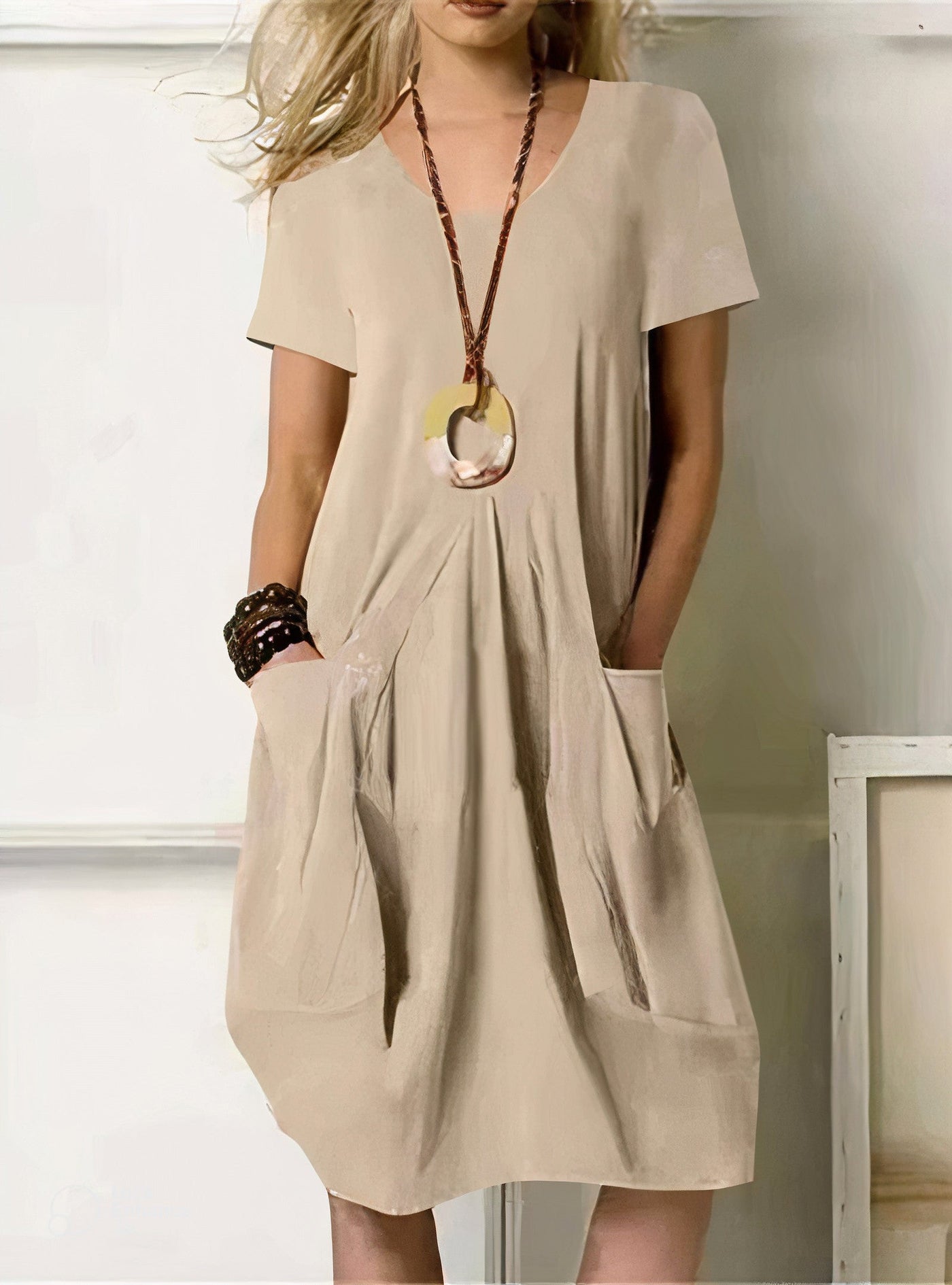 Alissa - Round Neck Relaxed Fit Dress