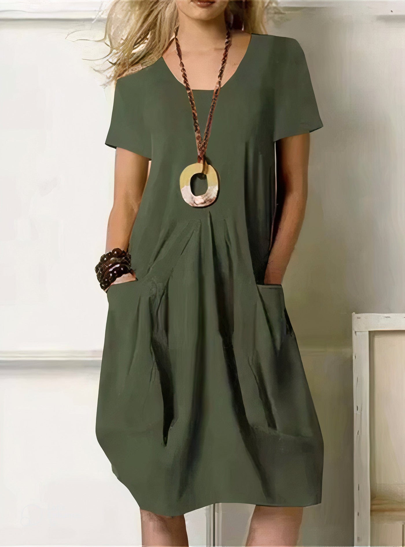 Alissa - Round Neck Relaxed Fit Dress