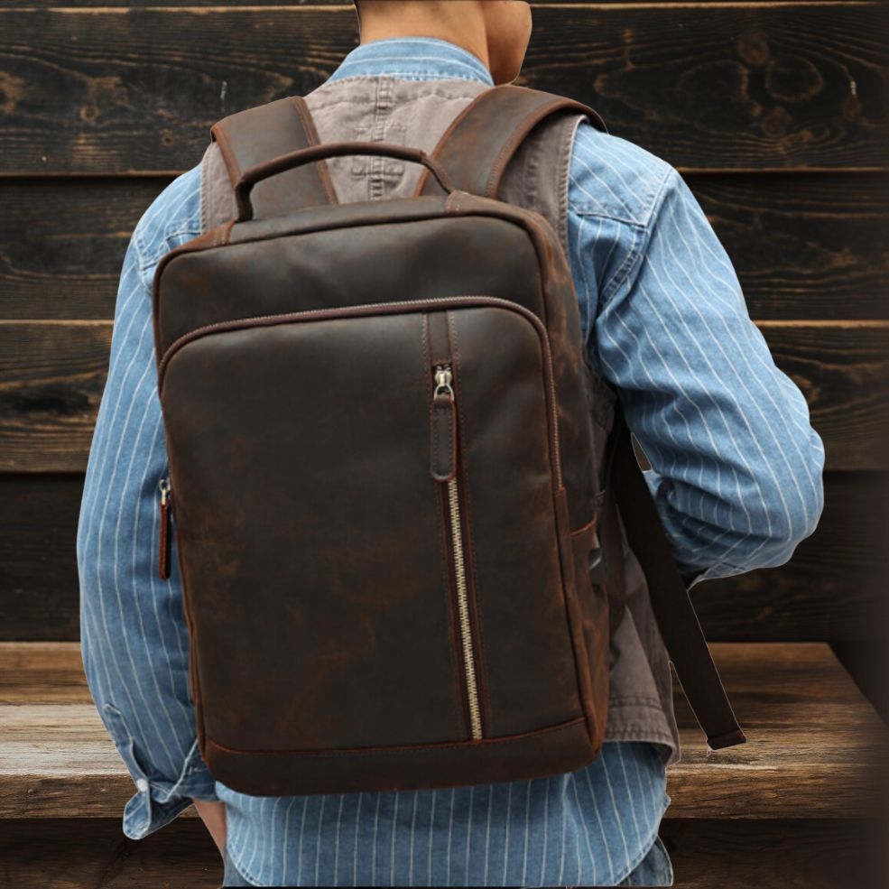 Harold - Spacious Leather Backpack