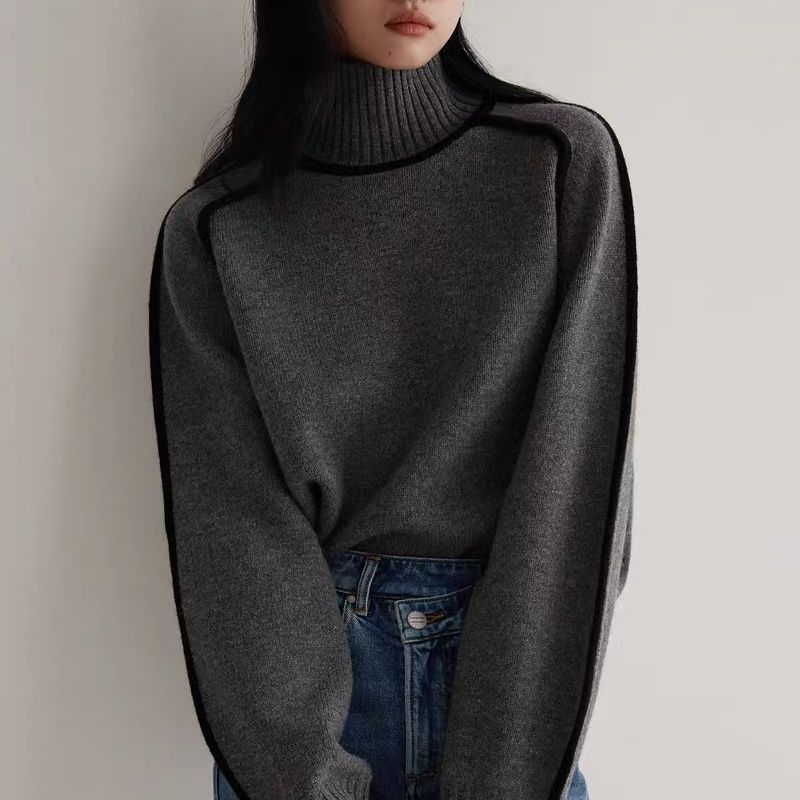 Claire - Chic Turtleneck Sweater
