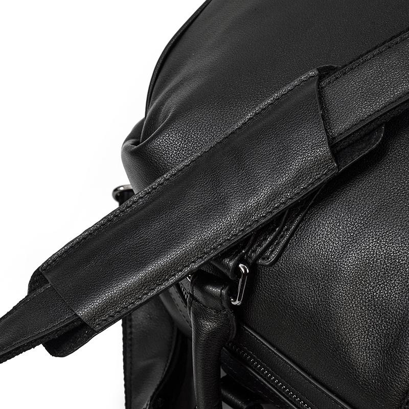 Lawrence - Black Leather Travel Bag