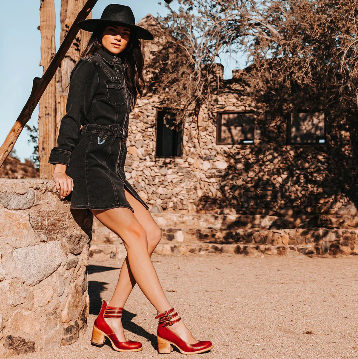 Lina - Classic Vintage Leather Heels